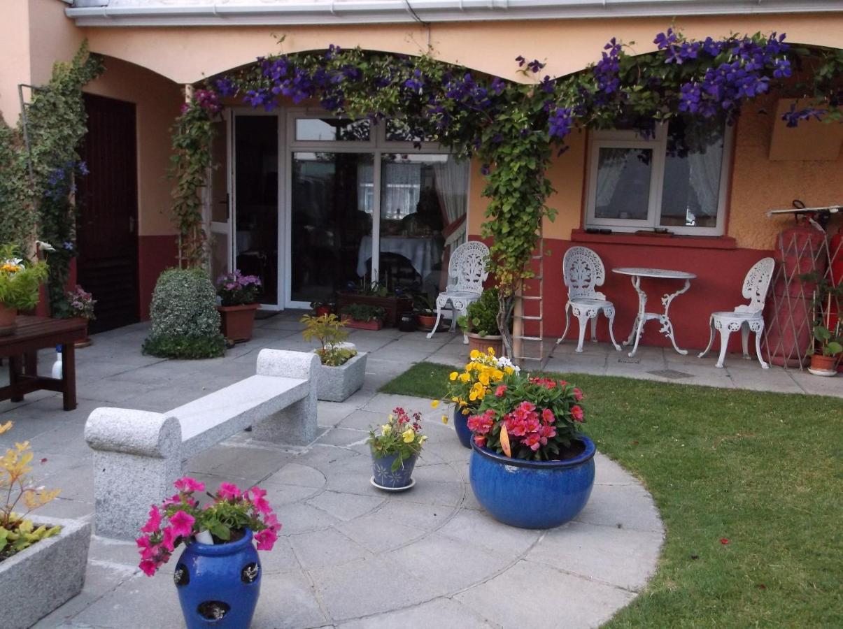 Villa St.John B&B Άθλον Εξωτερικό φωτογραφία
